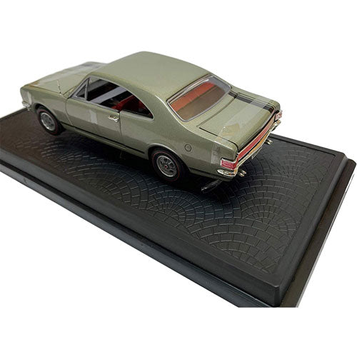 HK GTS 327 Monaro 1:32 Model Car (Silver Mink)